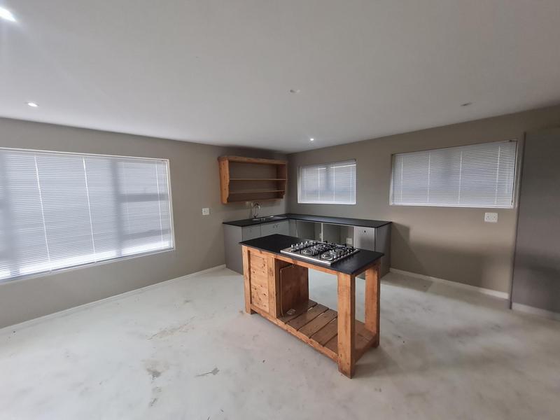 To Let 1 Bedroom Property for Rent in Somerset West Western Cape